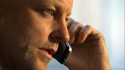 Grunning on the phone